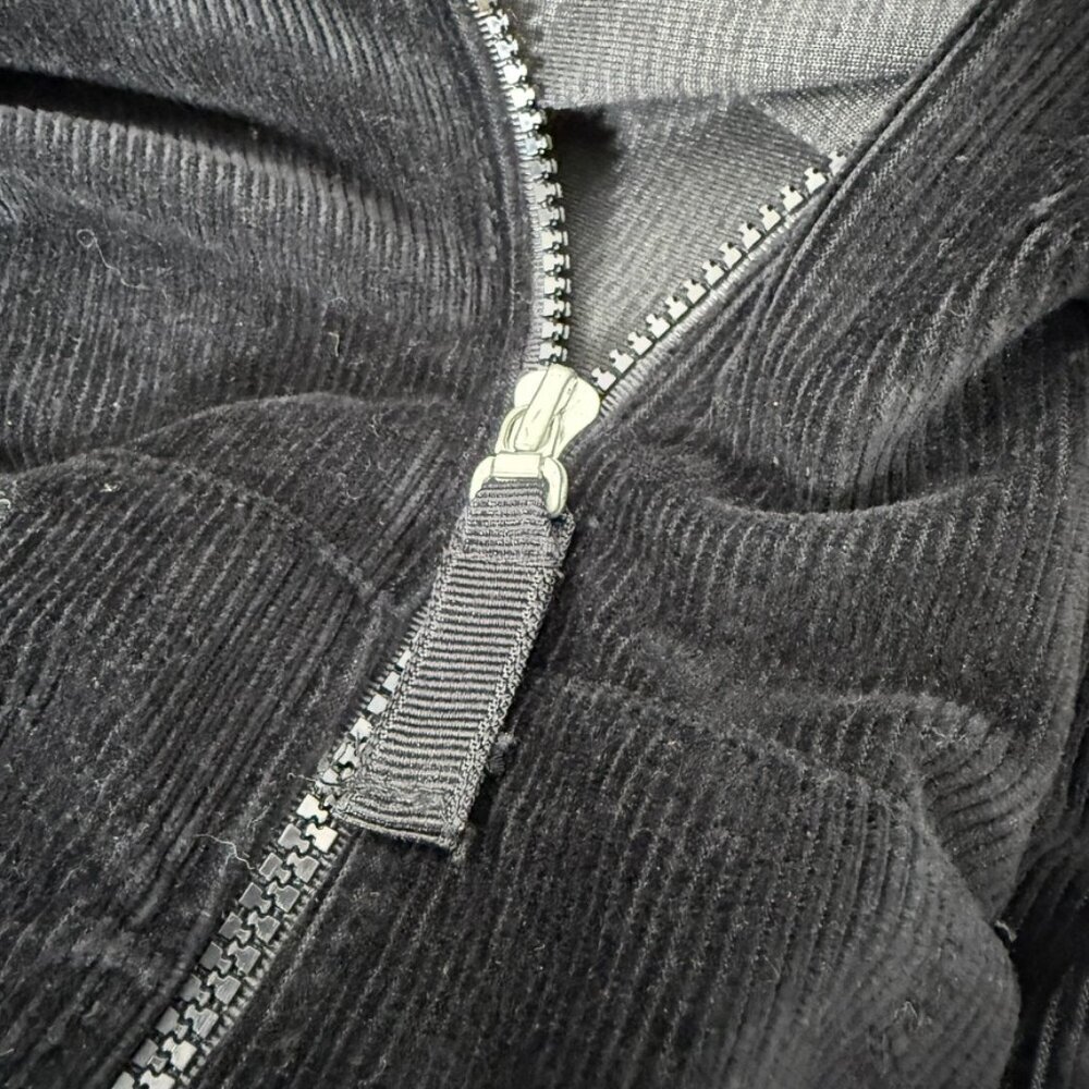 Contact New York Black Jogging Suit, Sz. Large - Picture 4 of 9